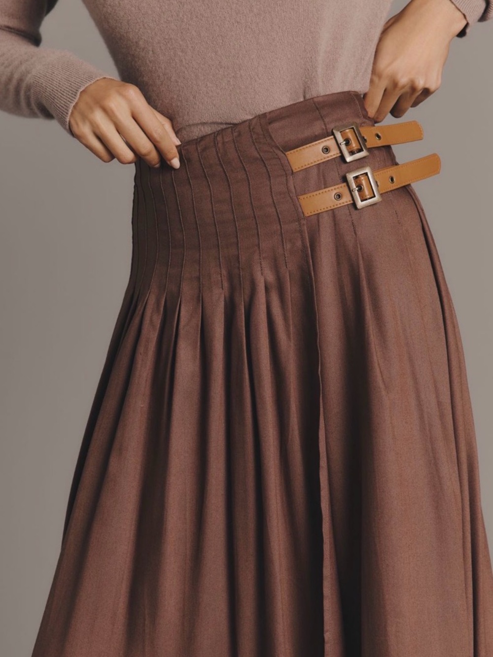 Anthropologie Asymmetric Pleated
Surplus Sz XL Brown Maxi Skirt Double Belt NWT - Picture 4 of 11
